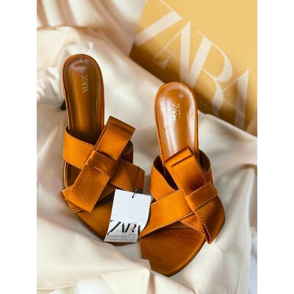 RARE!!! ZARA Heels with Crossover Strap NWT - Picture 10 of 16